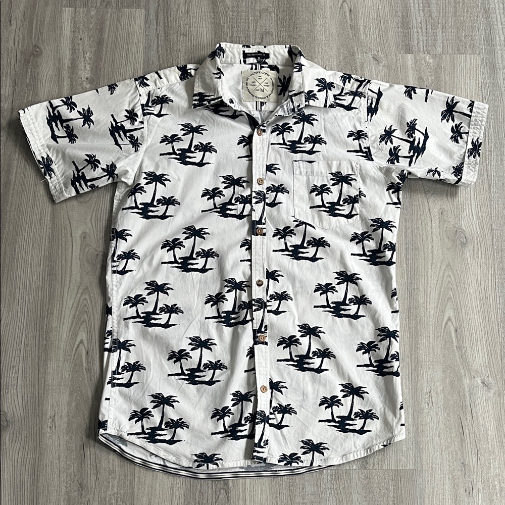 Native Code Impeccable Fit Cotton Palm Tree Print Button Up Short Sleeve Shirt